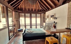 Urban Suites Granada
